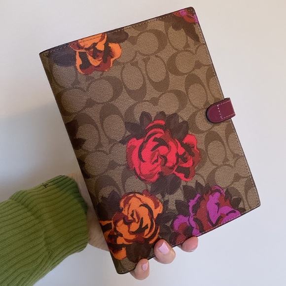 NWT💃Coach Notebook In Signature Canvas With Jumbo Floral Print - Picture 3 of 7